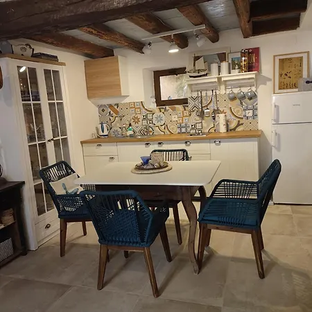 Kata Villa *