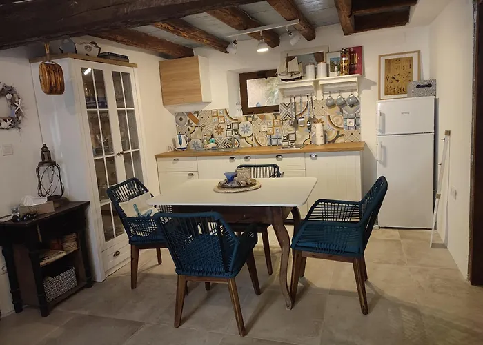 Kata Villa *